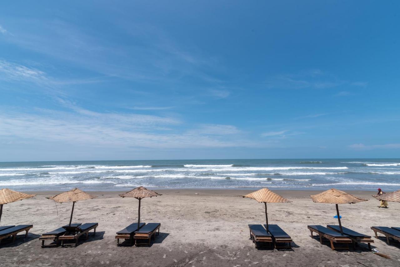 Amadi Beach Front Resort Mandrem Exterior photo