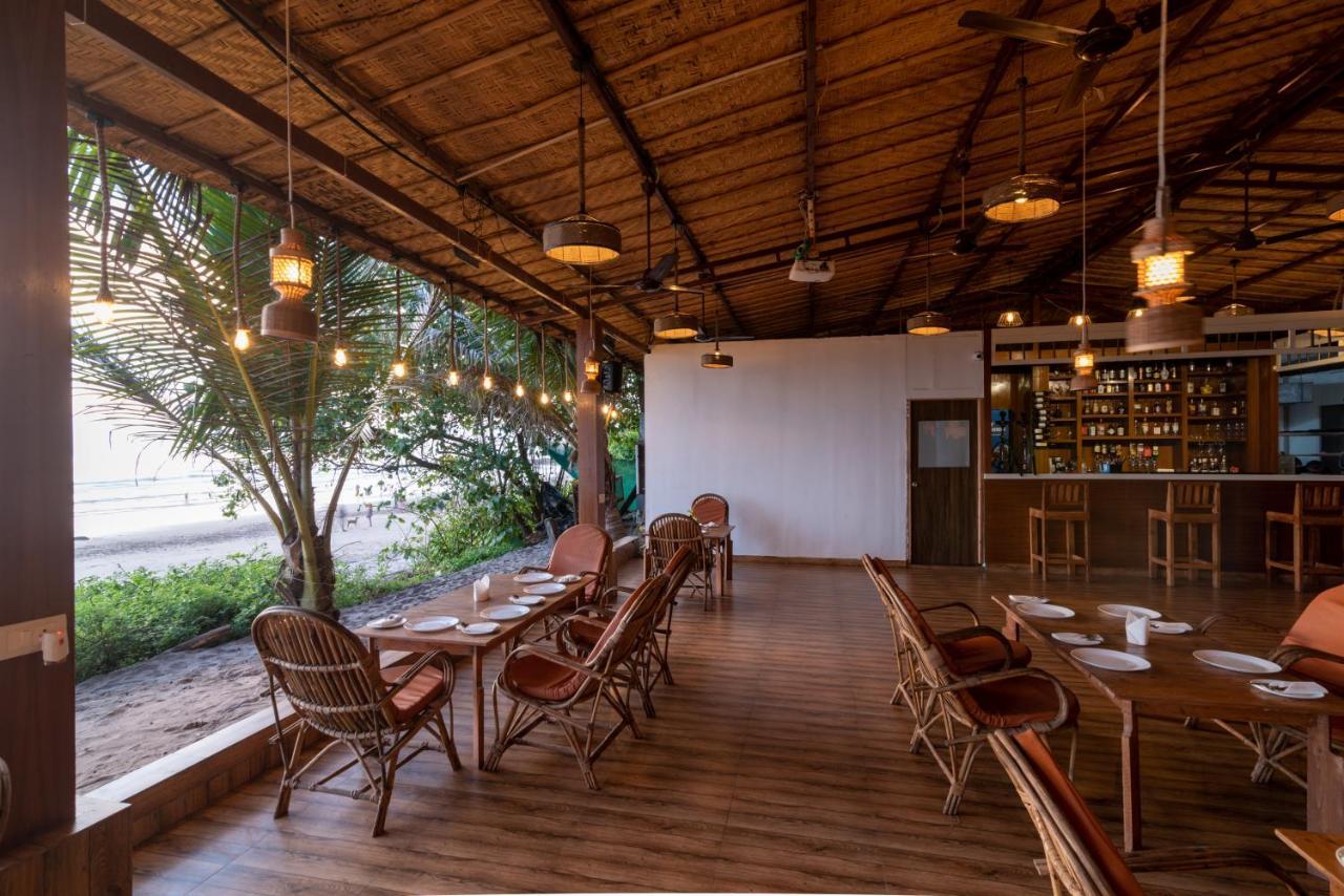 Amadi Beach Front Resort Mandrem Exterior photo